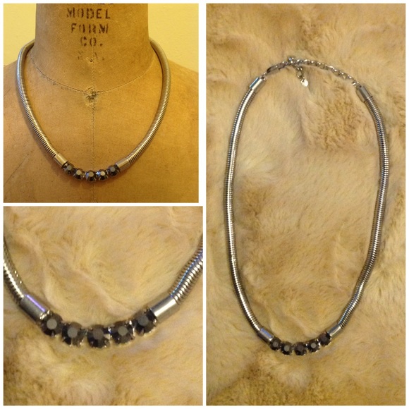 FRENCH CONNECTION GORGEOUS NECKLACE - Picture 1 of 2